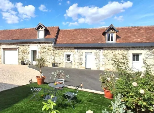 Maison, 7 pièces, 4chambres, AZAY LE FERRON (36)