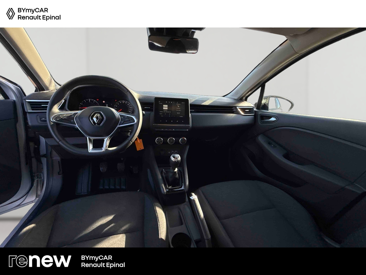 Renault Clio TCe 90 — photo 9