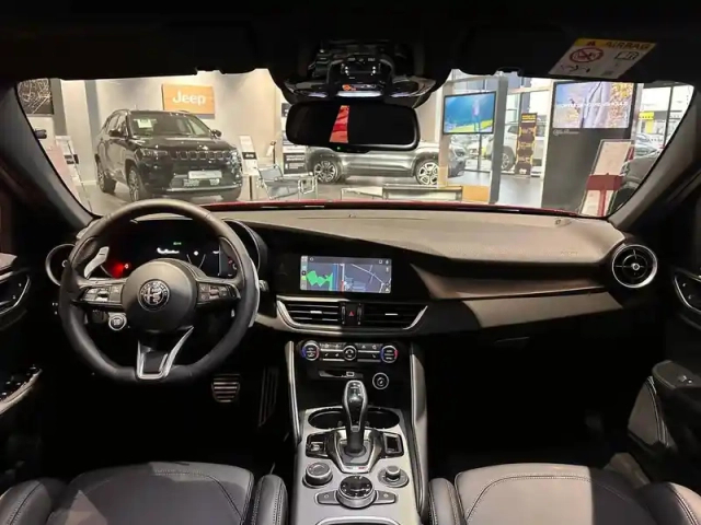 Alfa Romeo Giulia 2.2 160 ch at8 — photo 47