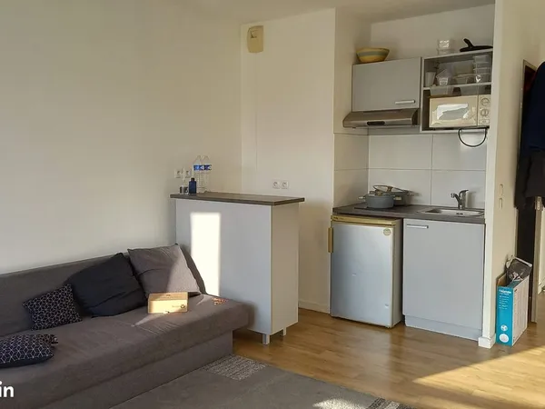 Studio 1 pièce 27 m²