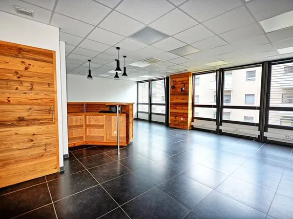 Bureaux 2 pièces 53 m²
