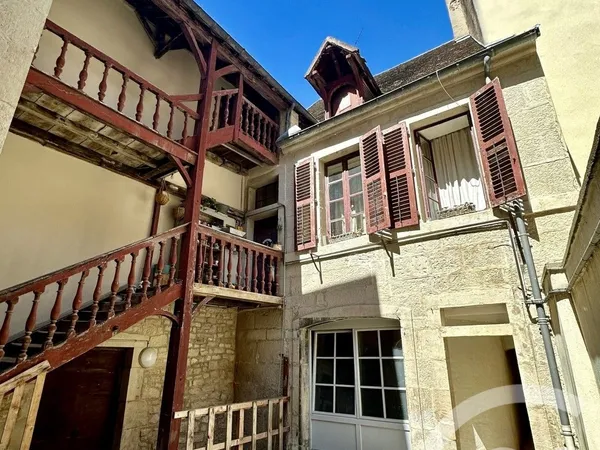 Immeuble de rapport 195 m²