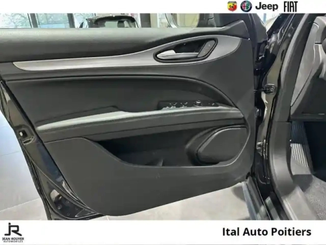 Alfa Romeo Stelvio 2.2 diesel 160ch sprint at8 (malus paye) — photo 12