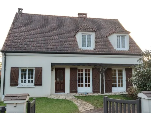 Charmante Maison St Leu la Forêt quartier Châtaigneraie