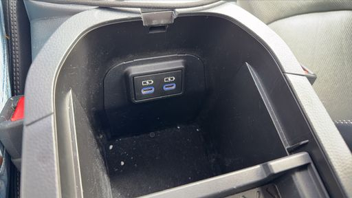 Toyota RAV4 2.5 VVT-i 222 Hybrid AWD e-CVT - Lounge – 2022 – 82600 km – Hybride essence – Boîte Automatique — photo 2