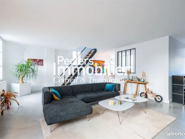 Propriété 5 pièces 172 m²