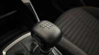 Peugeot 2008 1.2 PureTech 100ch S&S Active Business — photo 29