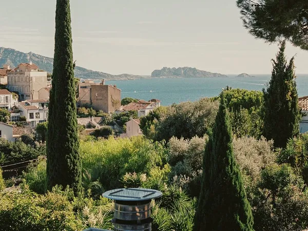 Maison 8 pièces 290 m²