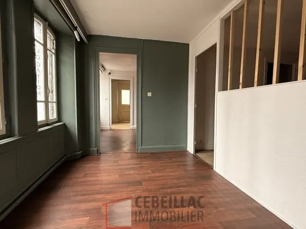 CLERMONT-FERRAND COURS SABLON | BUREAUX À VENDRE EMPLACE