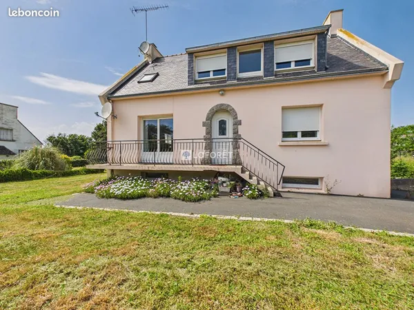 Maison 8 pièces 106 m²
