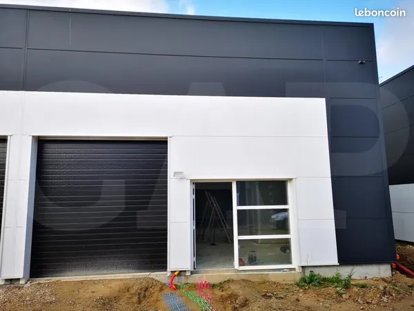 Local 150 m²