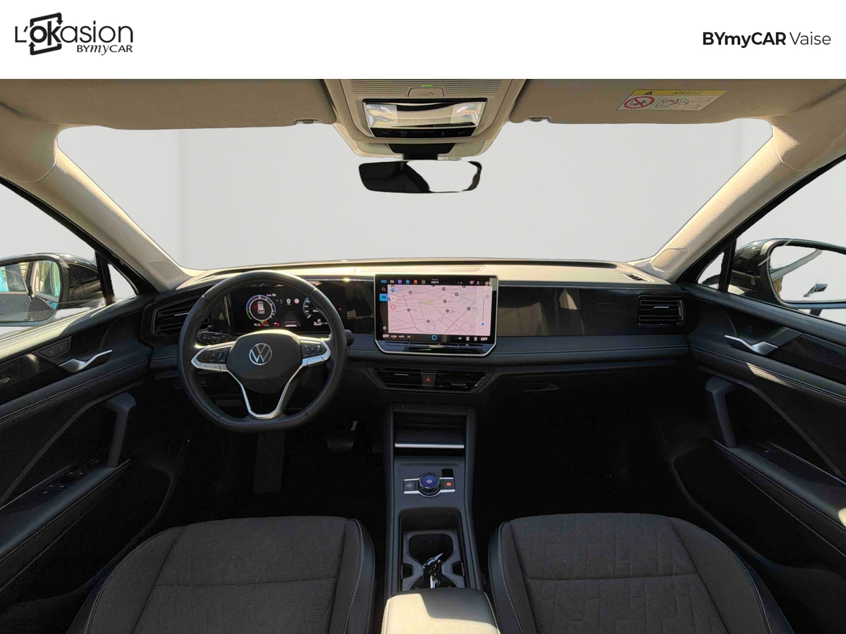 Volkswagen Tiguan 1.5 eHybrid 204ch DSG6 — photo 9