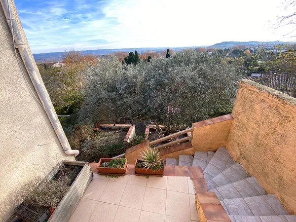Castelnaudary, maison avec terrasse, jardinet
