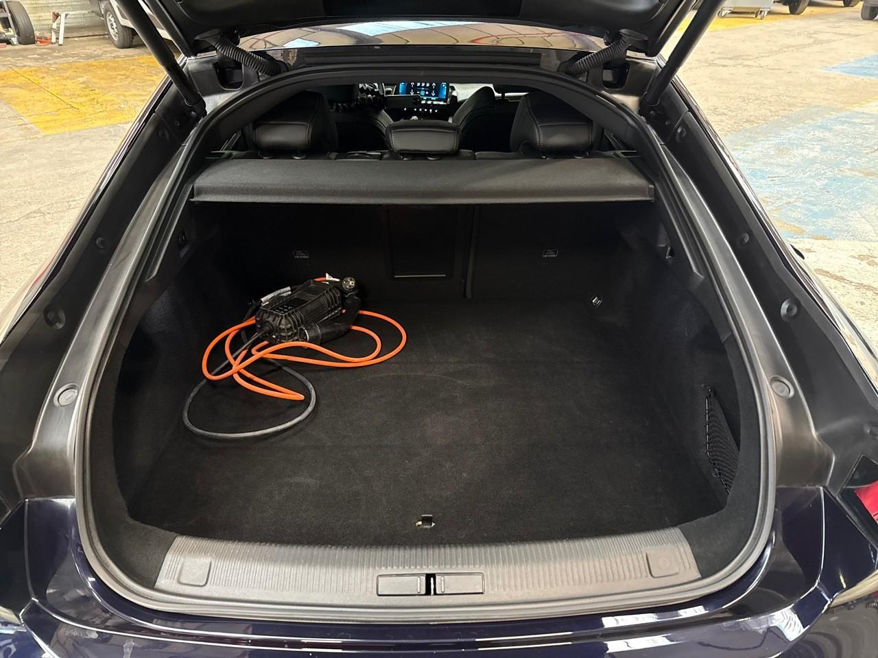 Peugeot 508 hybrid 225ch gt e-eat8 — photo 6