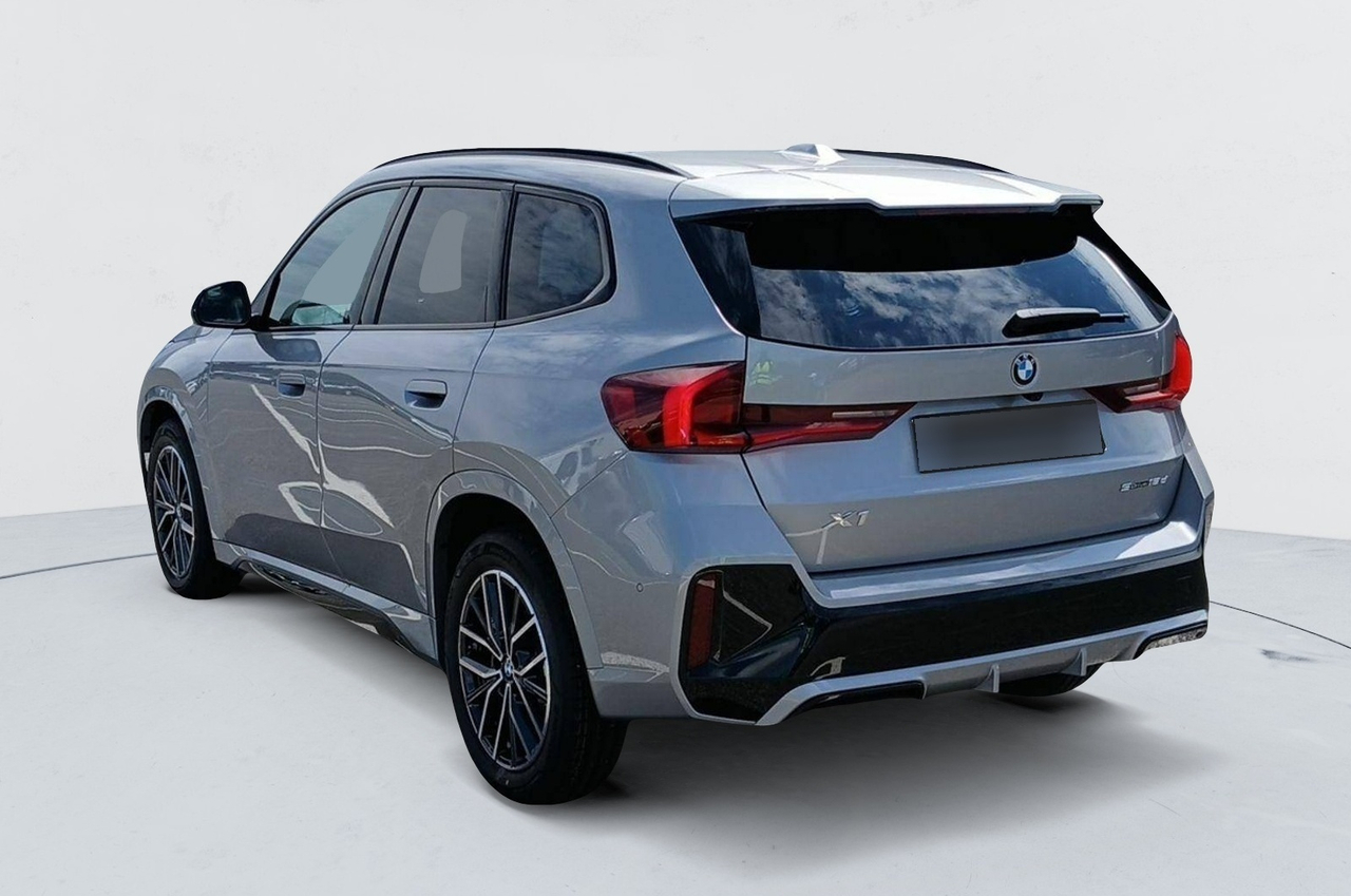BMW X1 — photo 3