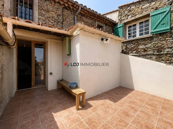 Maison de village 3 pièces - 80m² - Terrasse