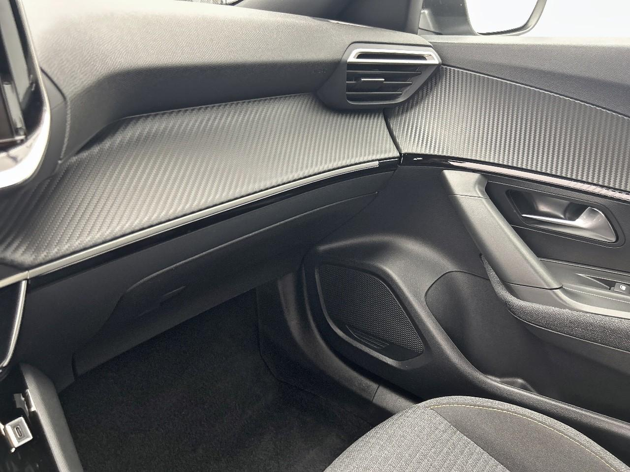 Peugeot 2008 100 s&s bvm6 style — photo 26