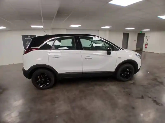 Opel Crossland X 1.2 turbo 130 ch — photo 40