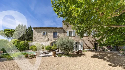Maison 9 pièces 510 m²