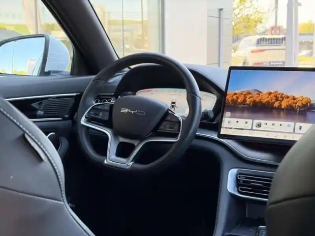 Byd Seal U 1.5 dm-i 324ch design awd — photo 12