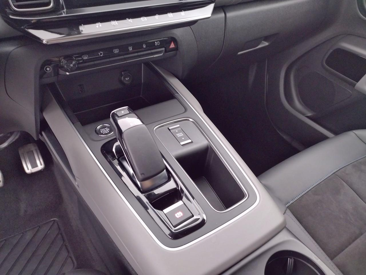 Citroën C5 Aircross hybride rechargeable 225 s&s e-eat8 shine — photo 20