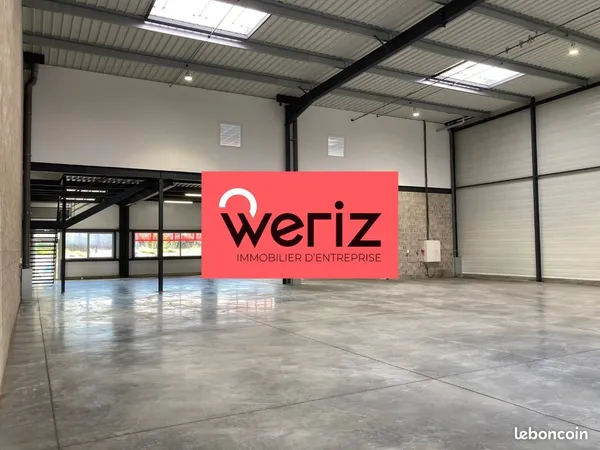 LOCAL D'ACTIVITE 9771 m² MARIGNANE