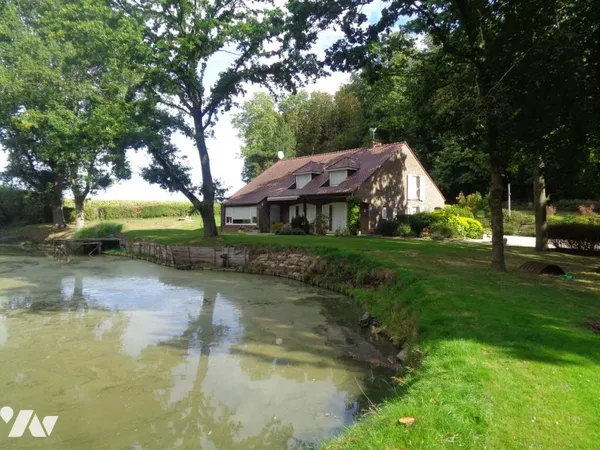 Maison 8 pièces 227 m²