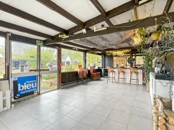 Bien agricole et foncier Vente Bâlines   525000€