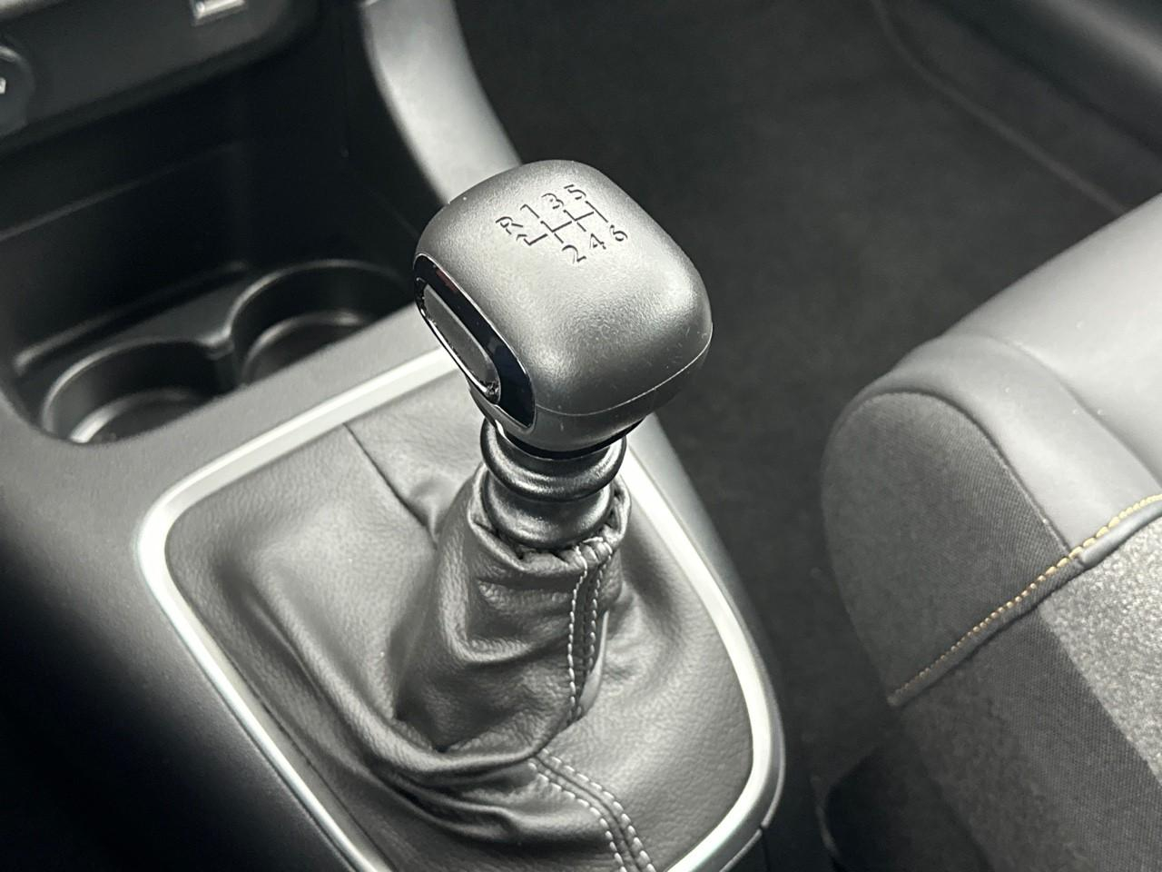 Citroën C3 puretech 110 s&s bvm6 shine — photo 27