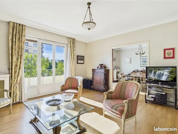Appartement 5 pièces 123 m²