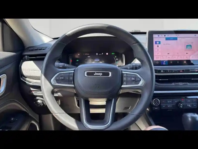 Jeep Compass 1.3 turbo t4 190ch phev 4xe night eagle at6 eawd — photo 12