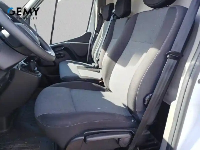 Renault Master fgn trac f3500 l3h3 blue dci 135 — photo 9