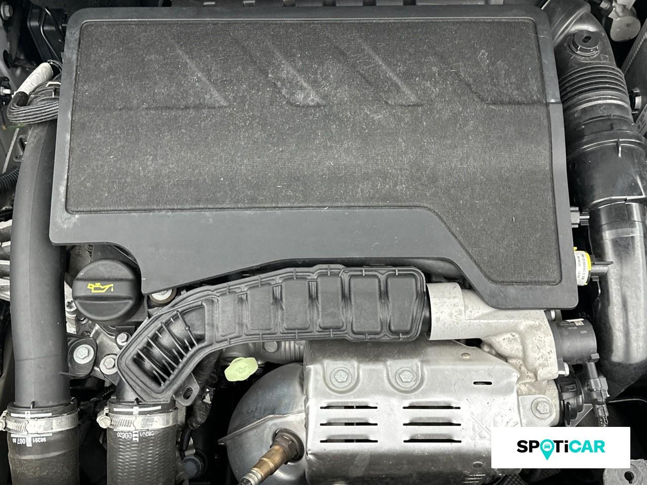 Peugeot 5008 1.2 puretech 130ch s&s allure pack — photo 20