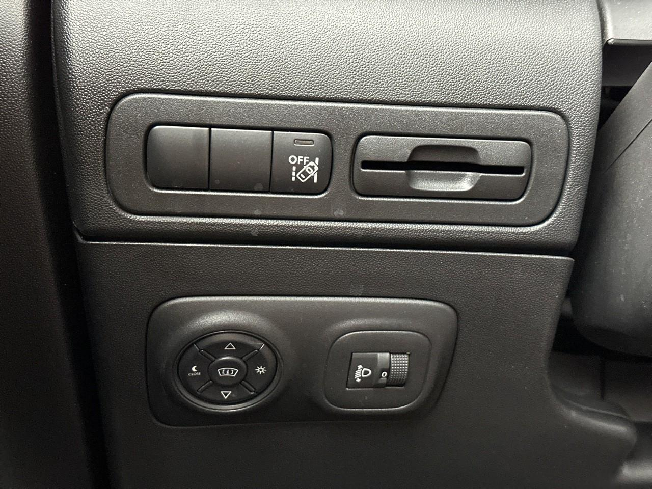 Citroën C3 Aircross puretech 130 s&s eat6 shine — photo 17