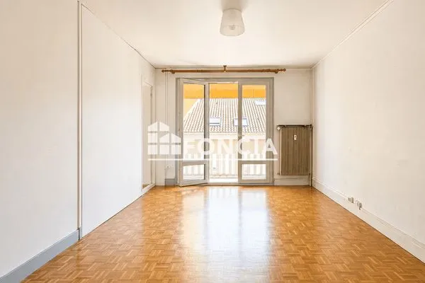 Appartement 4 pièces 76 m²