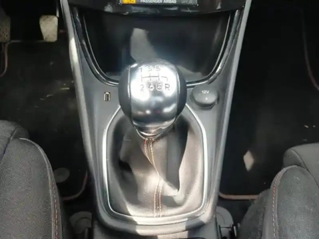 Ford Puma 1.0 flexifuel 125ch s&amp;s mhev st-line bioethanol — photo 6