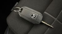 Citroen C3 1.2 Turbo 100ch PLUS — photo 16