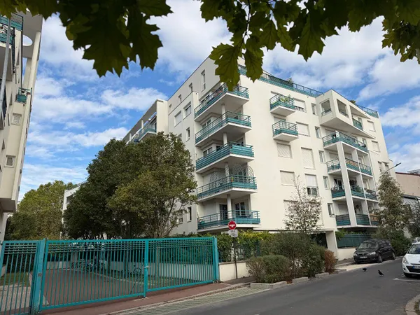 Appartement 4 pièces 82 m²