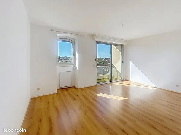 Appartement 3 pièces 92 m²