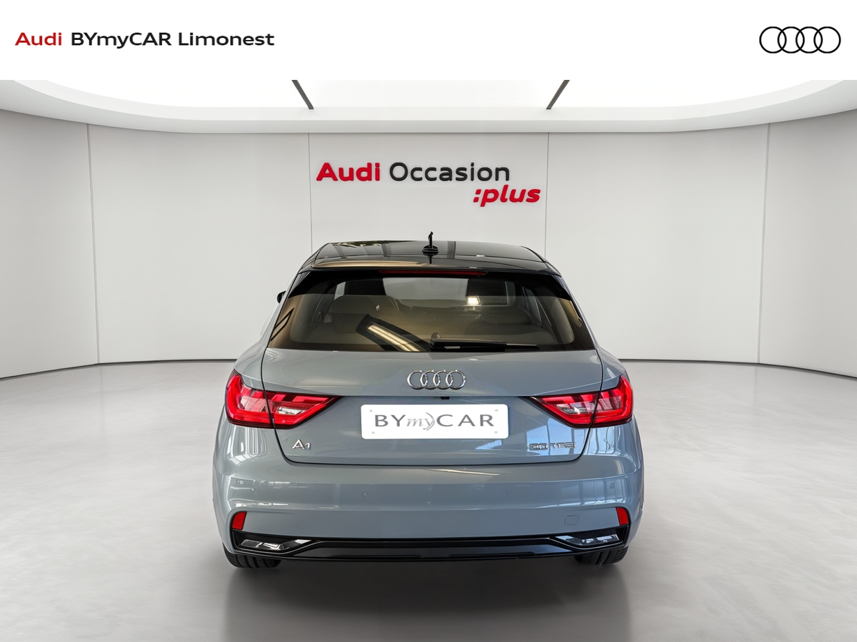Audi A1 Sportback 30 TFSI 110 ch S tronic 7 — photo 4