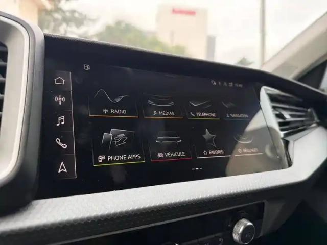 Audi A1 allstreet 35 tfsi 150 ch s tronic 7 — photo 41