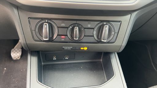 Seat Ibiza 1.0 ECOTSI 95 - Style – 2018 – 74797 km – Essence – Boîte Manuelle — photo 24