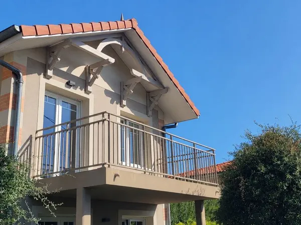 Arcachon - Quartier Saint-Elme / Aiguillon - T3 avec balcon et parking