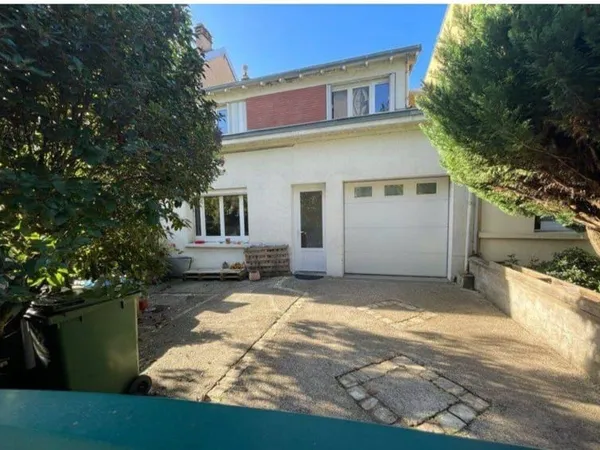 Maison 5 pièces 130 m²