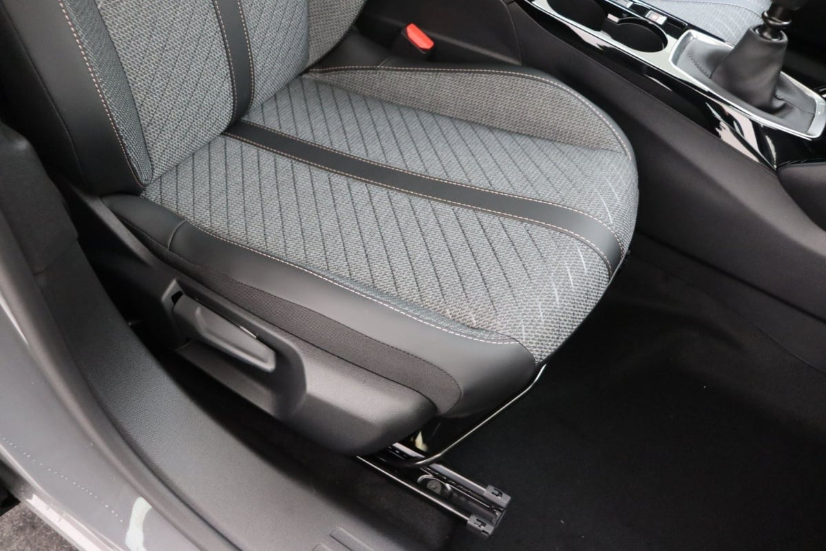 Peugeot 2008 — photo 17