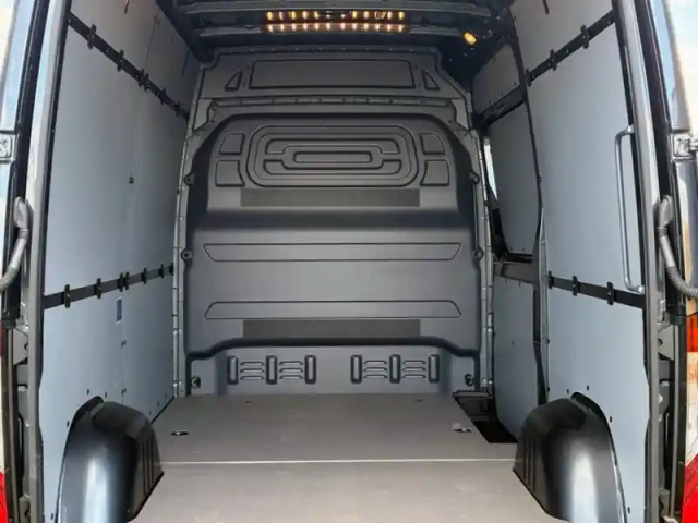 Mercedes Sprinter 317 cdi 37s 12m3 bva 170ch pro — photo 10