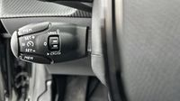 Peugeot 208 1.2 PureTech 130ch S&S Allure Pack EAT8 — photo 18