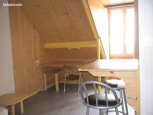 Location studio meublé - Rennes centre (gare sud)