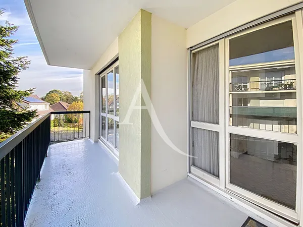 Appartement Bois D Arcy 3 pièce(s) 77 m2