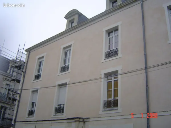T2 Rue Baron Ecole LISAA